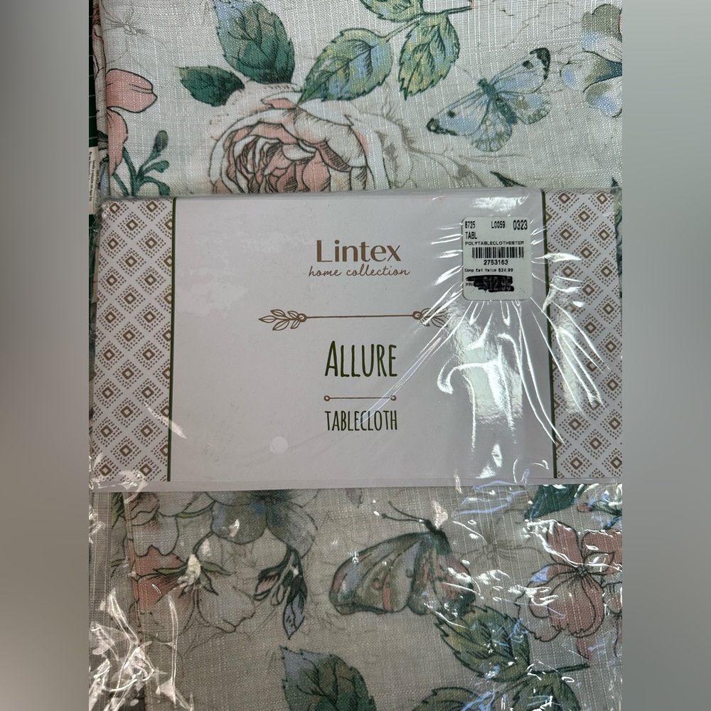 Tablecloth 52x70” oblong